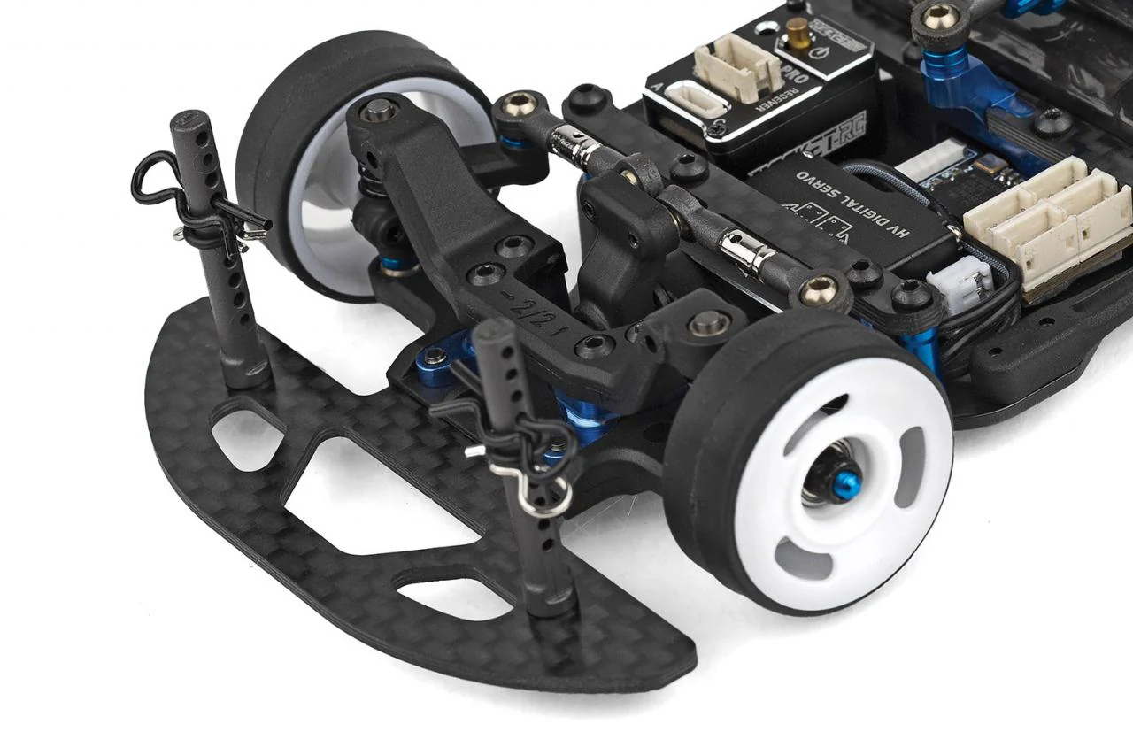 Associated RC28R Team Kit W/Body And Tires - Image 4