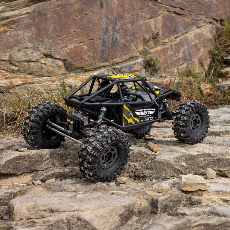 Axial 1/10 UTB10 Capra 1.9 4WS 4X4 Unlimited Trail Buggy Brushed RTR - Yellow - Image 17