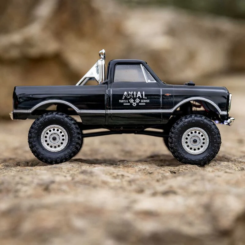 Axial 1/24 SCX24 1967 Chevrolet C10 4WD Brushed Truck RTR - Black - Image 17