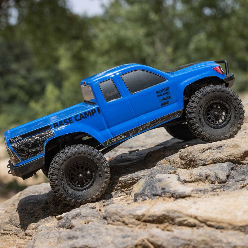 Axial 1/24 SCX24 Base Camp 4WD Rock Crawler Brushed RTR - Blue - Image 4