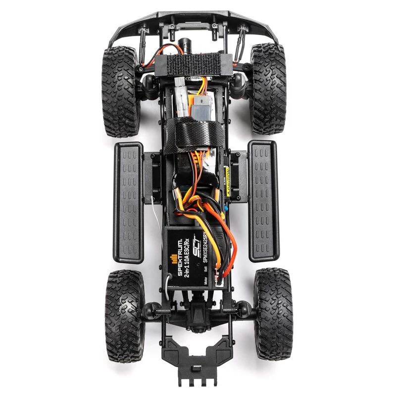 Axial 1/24 SCX24 Lexus GX 470 4X4 Rock Crawler RTR - White - Image 23