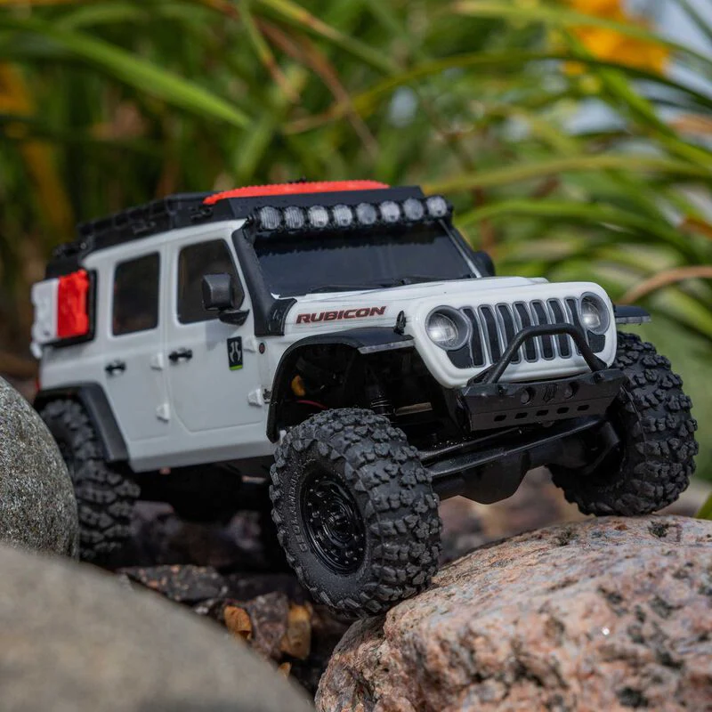 Axial 1/30 SCX30 Jeep Wrangler JLU 4X4 RTR Brushed Rock Crawler (Battery & Charger Included) - Image 31