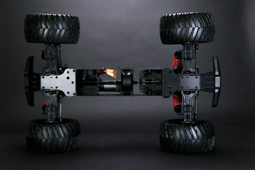 CEN Racing REEPER American Force Edition 1/7 Scale 4WD RTR Truck - Image 20
