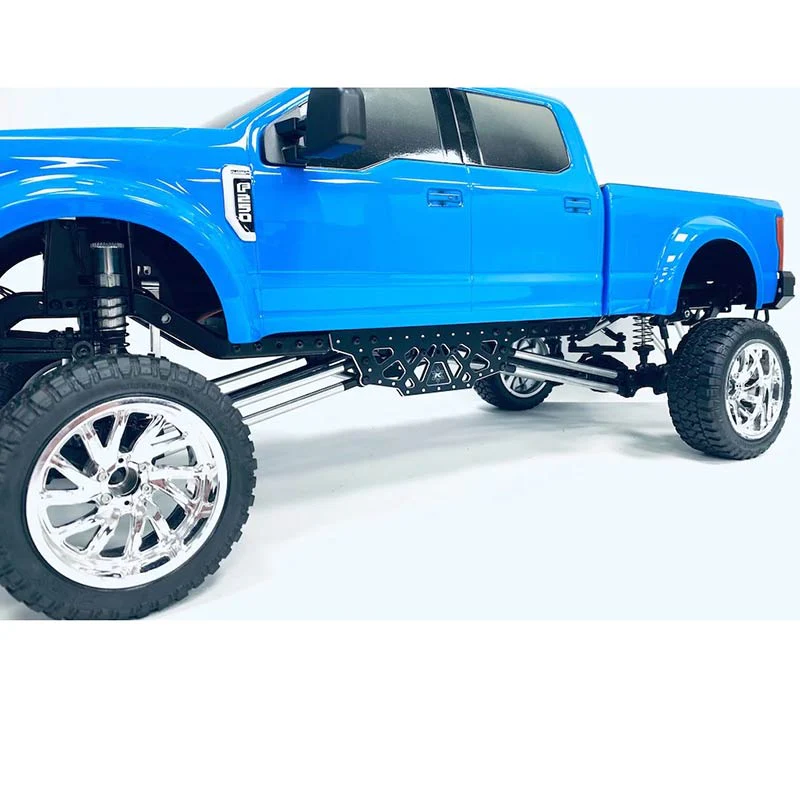 CKD0480 KAOS CNC Aluminum Chassis Plate (for F250 or F450 lifted chassis, black anodized, 2pcs) - Image 2