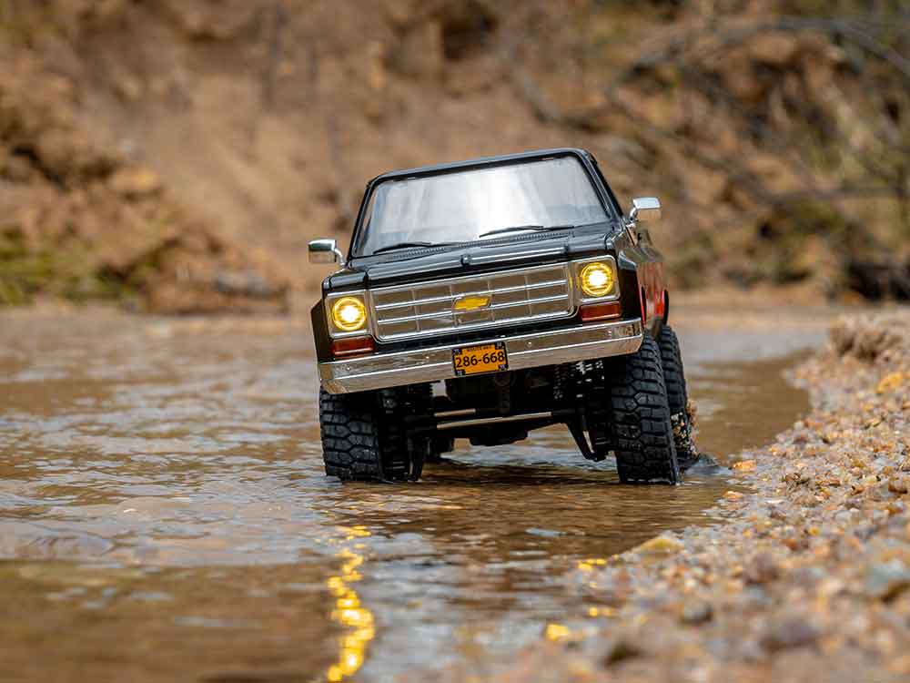 FMS 1:18 FCX18 Chevrolet K10 RTR - BLACK - Image 10