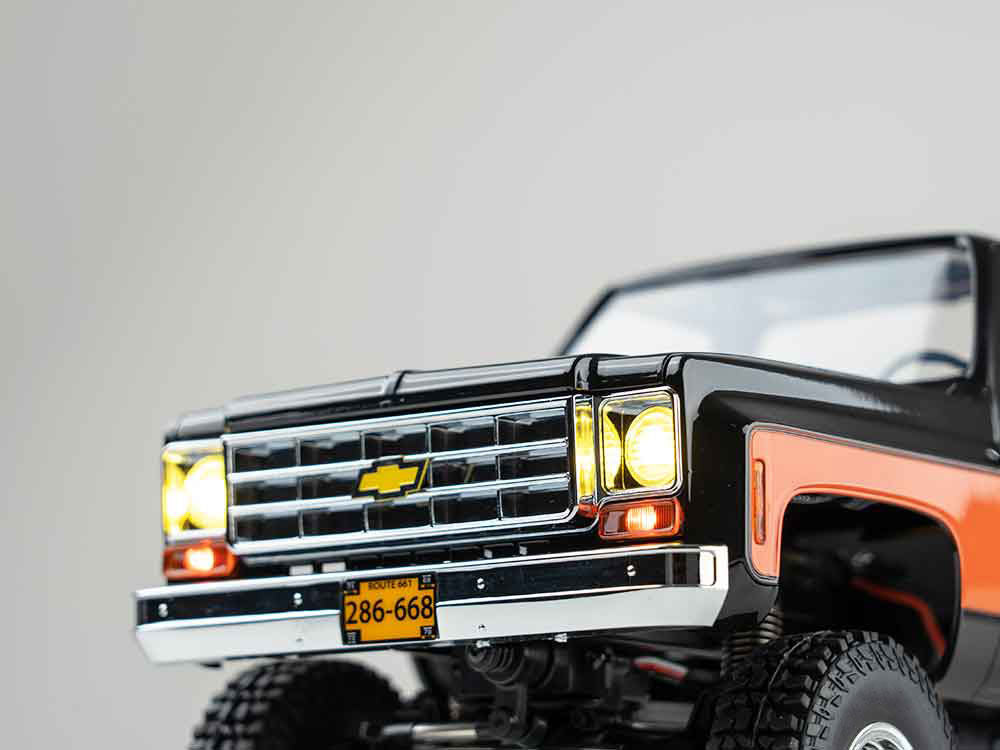 FMS 1:18 FCX18 Chevrolet K10 RTR - BLACK - Image 7