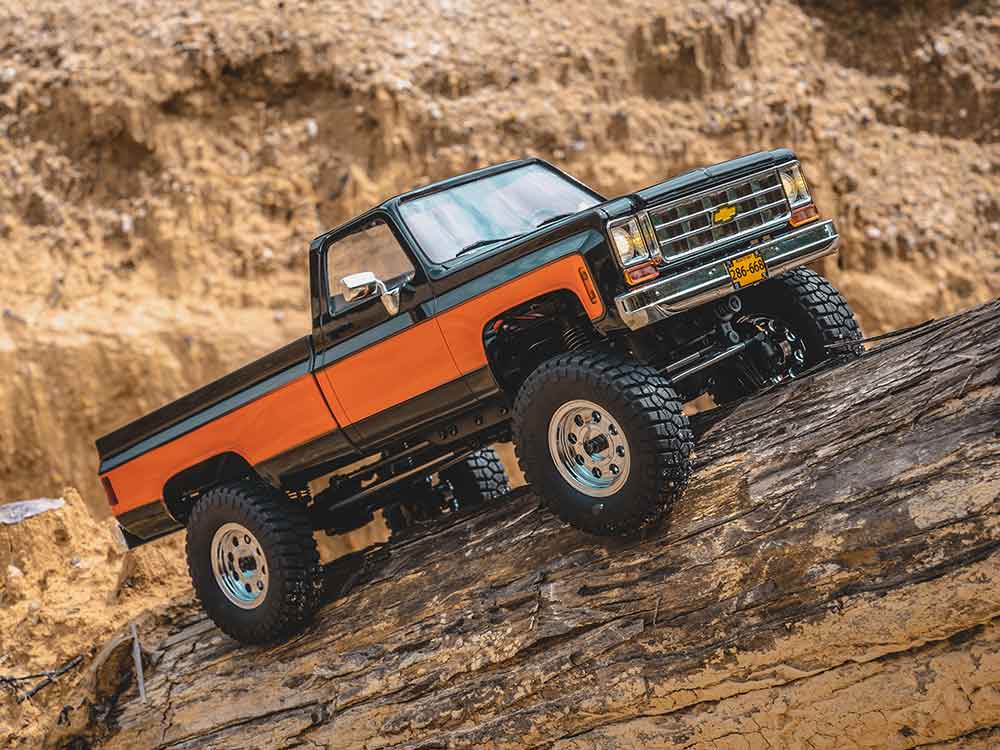 FMS 1:18 FCX18 Chevrolet K10 RTR - BLACK - Image 9