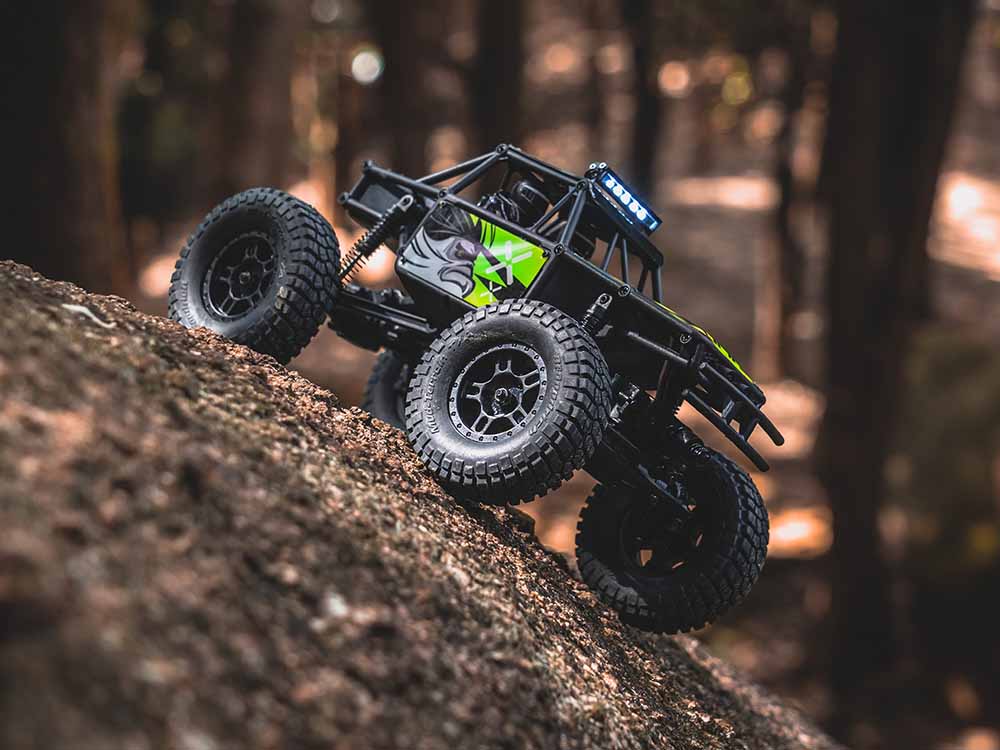 FMS 1:24 FCX24 Lemur RTR - GREEN - Image 6