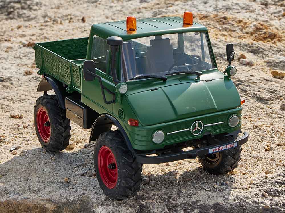 FMS 1:24 FCX24 Mercedes-Benz Unimog 421 RTR - GREEN - Image 12