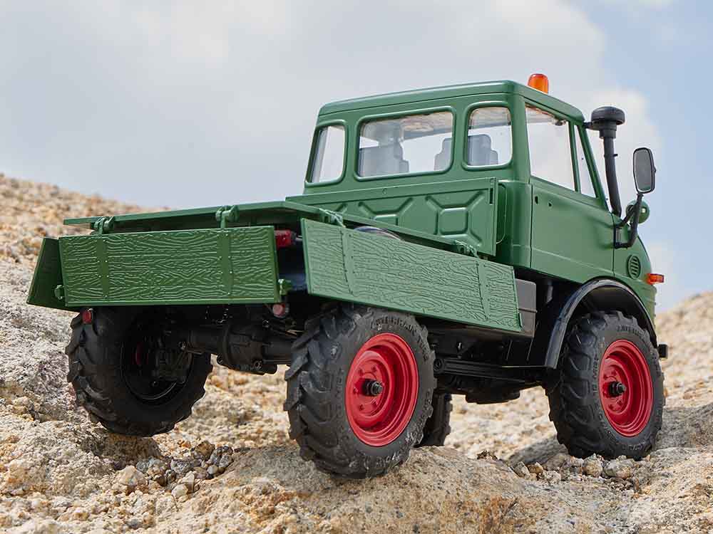 FMS 1:24 FCX24 Mercedes-Benz Unimog 421 RTR - GREEN - Image 6