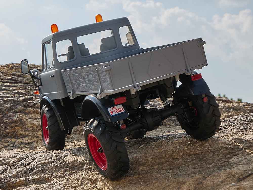 FMS 1:24 FCX24 Mercedes-Benz Unimog 421 RTR - GREY - Image 5