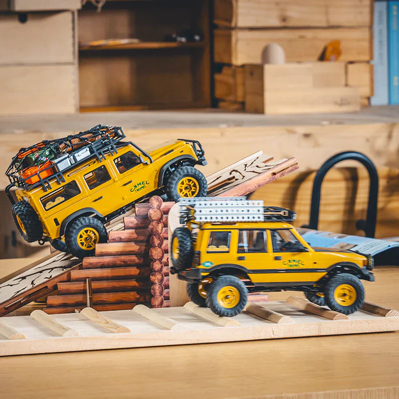 FMS 1:24 FCX24M Land Rover Camel Trophy Edition RTR - Discovery - Image 3