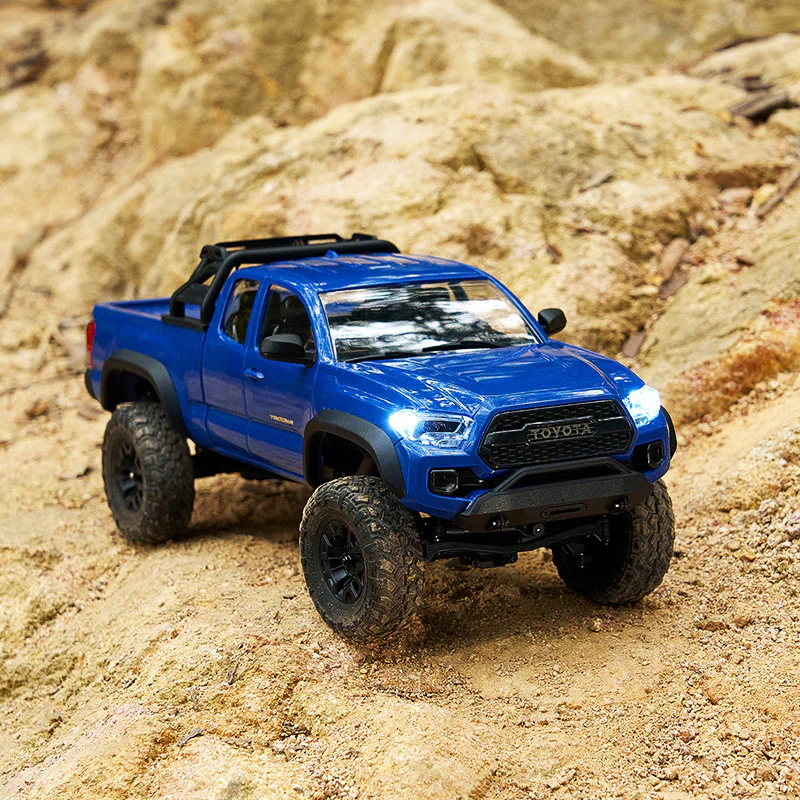 FMS 1:24 FCX24M Toyota Tacoma RTR - Image 32