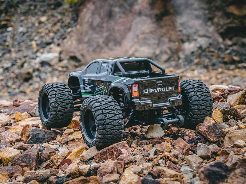 FMS 1/24 FMT24 Chevrolet Colorado Monster Truck RTR - BLACK - Image 12