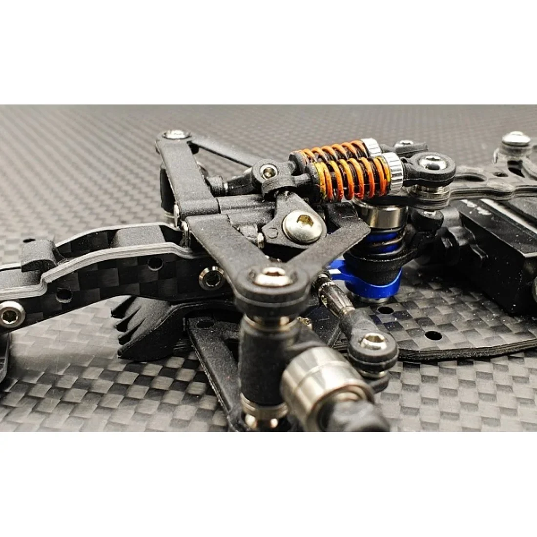 GL 1/28 Formula One Chassis (w/o ESC/Servo/Motor/Battery/Body and Receiver) - Image 2