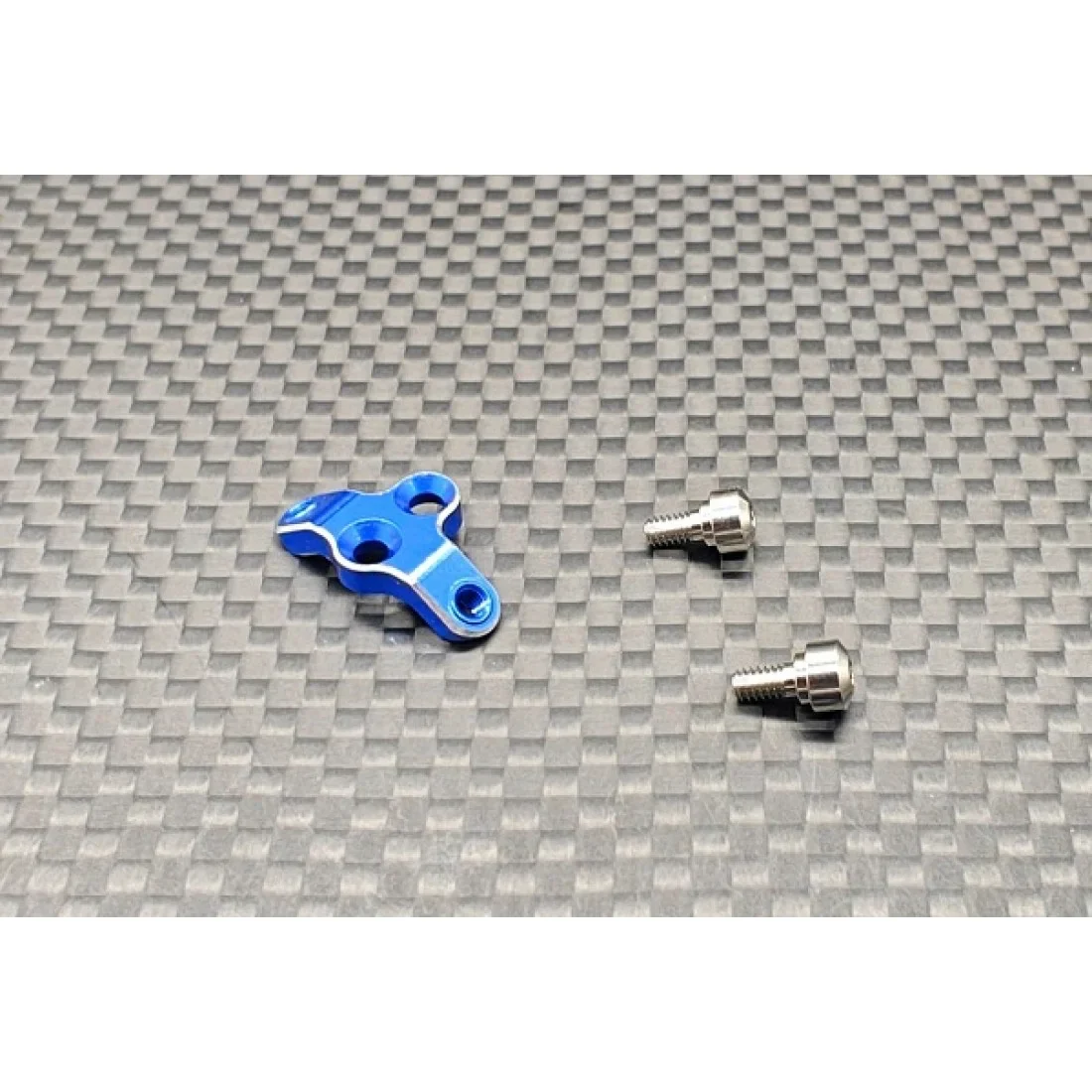 GL Racing Rear damper support option