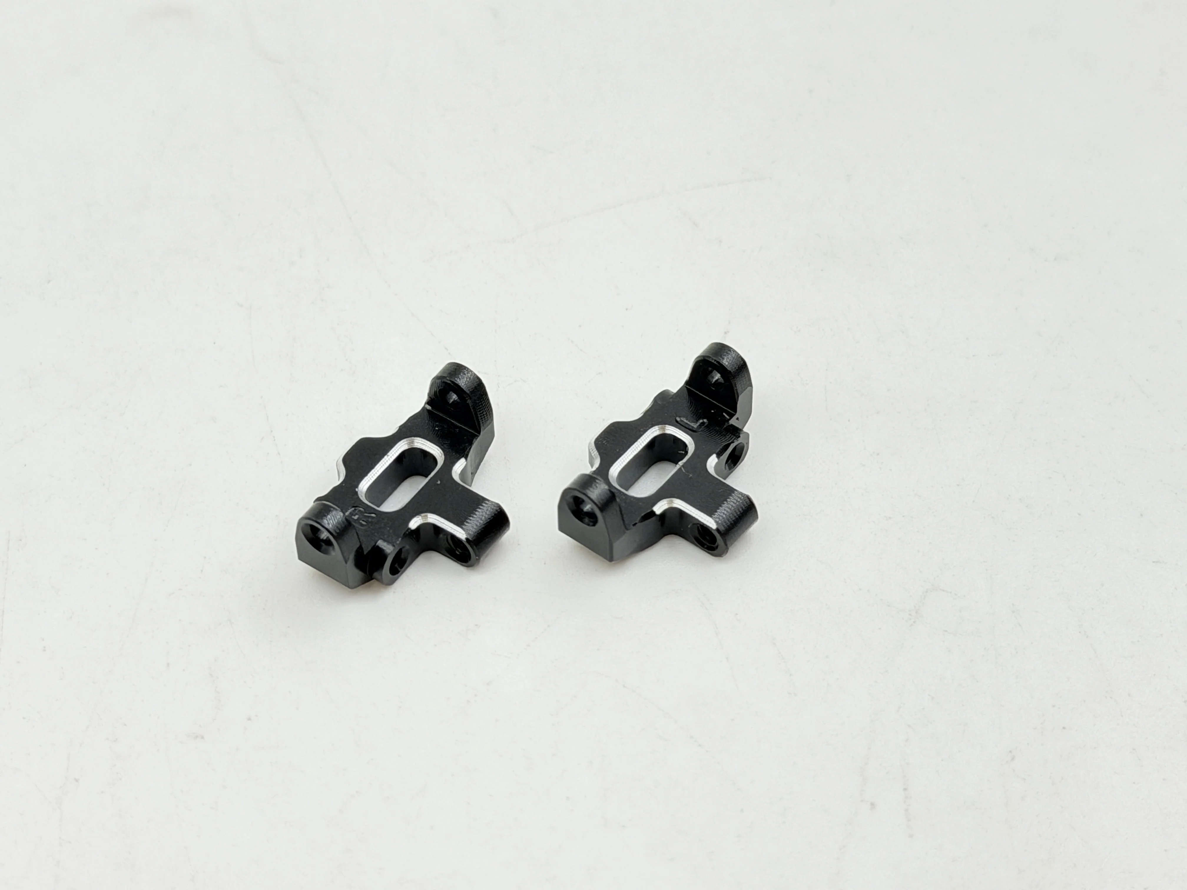 HobbyPlus Aluminum C-Hub For Speck B