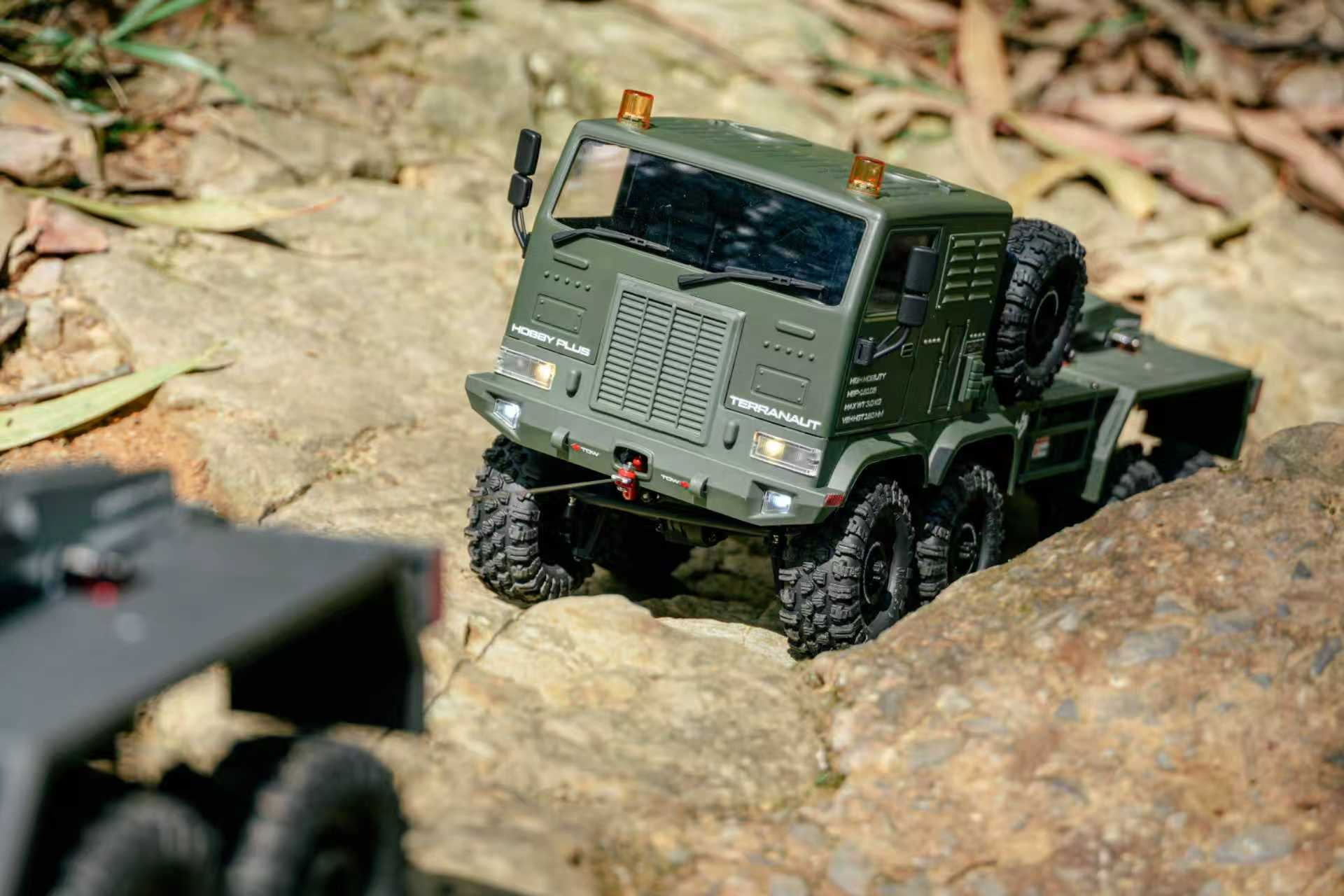 HobbyPlus CR-18P Terranaut 8X8 AWS RC Crawler - Image 31