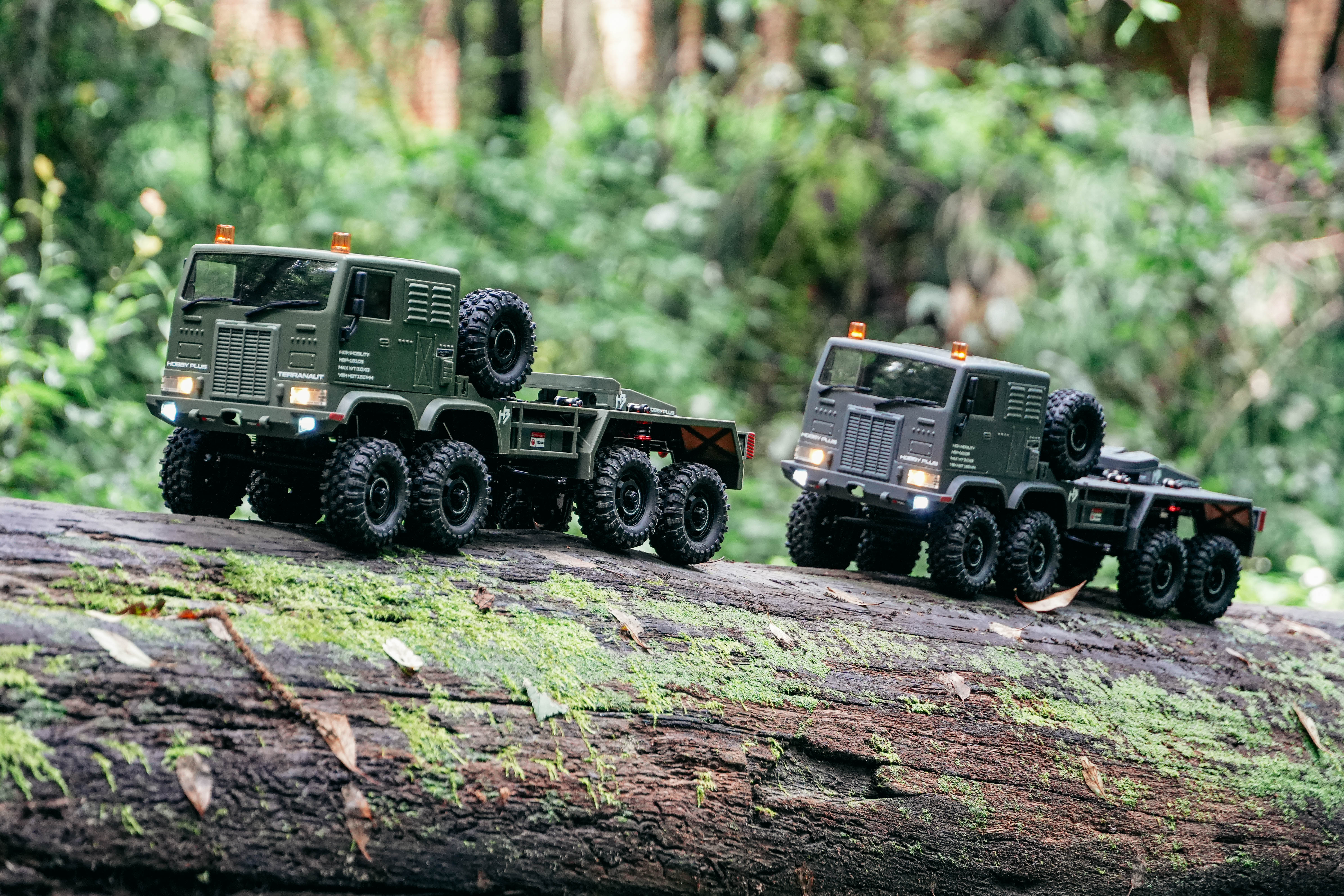 HobbyPlus CR-18P Terranaut 8X8 AWS RC Crawler - Image 40