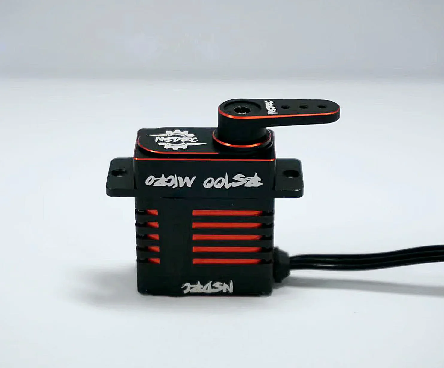 NSDRC Limited Edition RS100 Servo & Horn - Red - Image 5