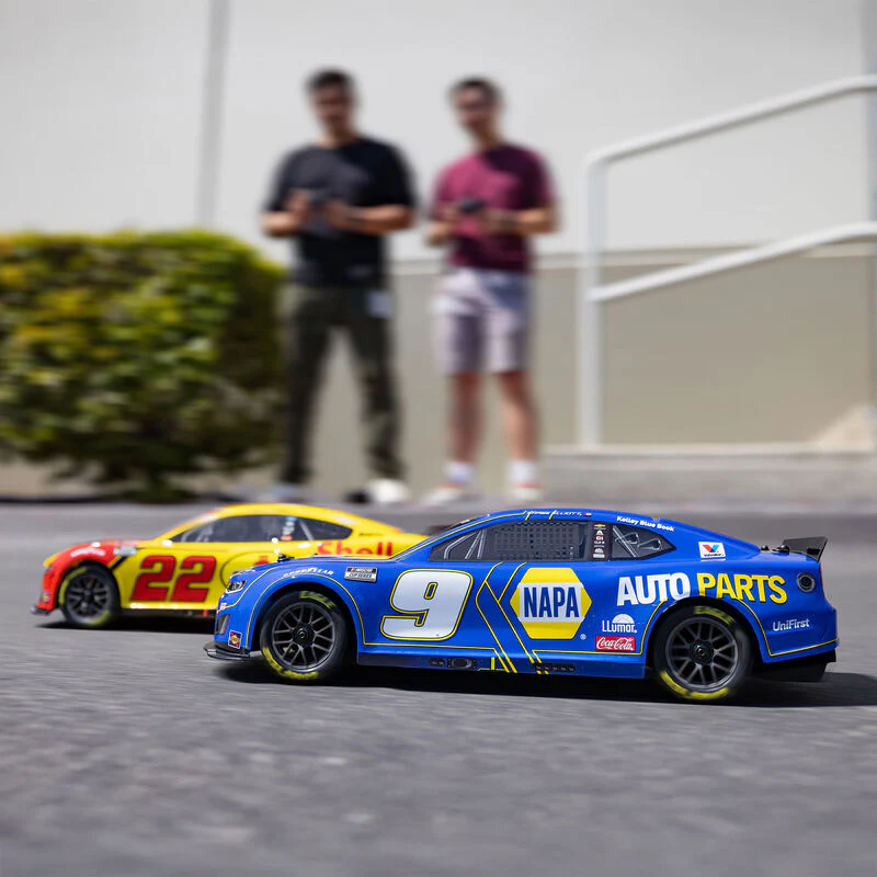 Losi 1/12 NASCAR RC Racecar Joey Logano No. 22 Shell 2025 Ford Mustang 2S AWD RTR Brushed On-Road (Battery & Charger Included) - Image 6