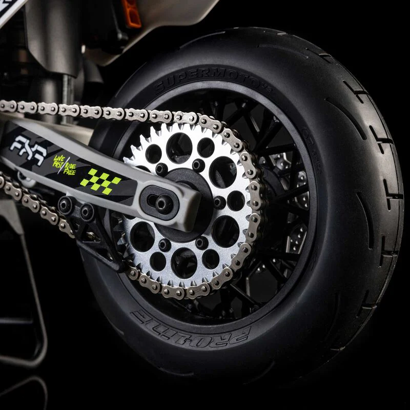 Losi 1/4 Promoto-SM FXR Supermoto Motorcycle RTR (Battery and Charger Included) - White - Image 23