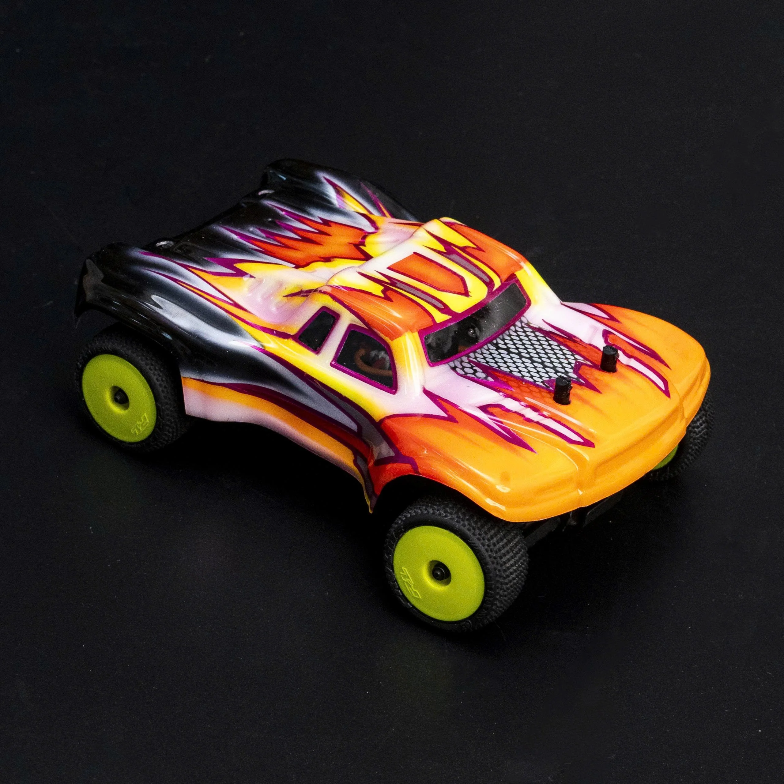 RADIANZ Micro-T SCT Airbrush Lexan Body – Nomad - Image 2