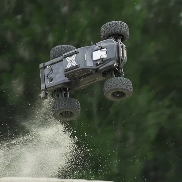 Rlaarlo Carbon Fiber MINI 1:10 Scale Brushless Monster Truck - Image 19