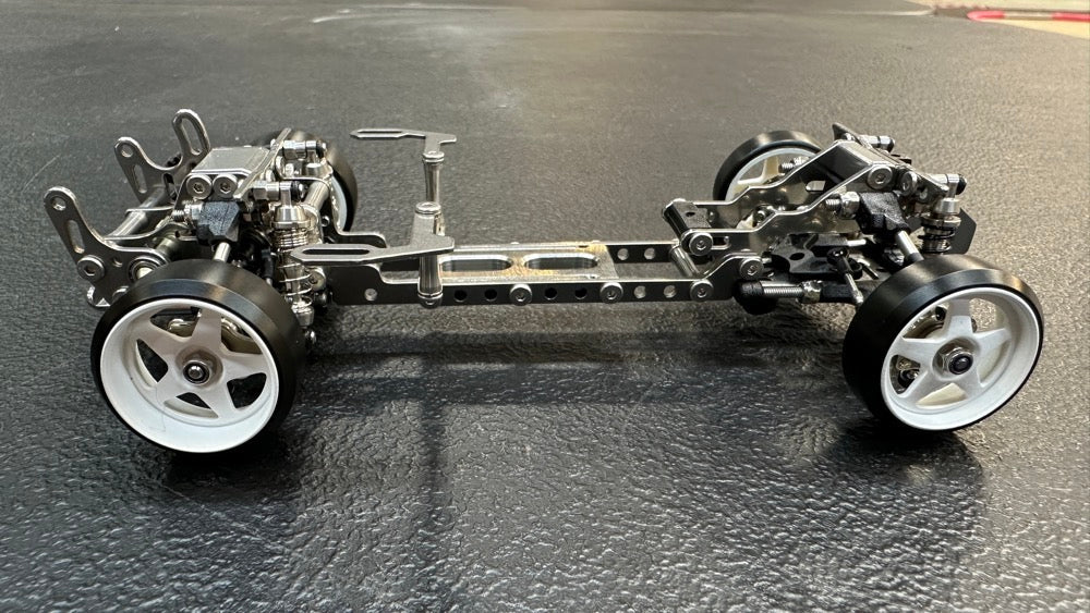 SUPER-G RTS RTS V0 1-24 RWD DRIFT CHASSIS KIT With AGFRC 1.4KG Micro Programmable Coreless Digital RC Servo - Image 4