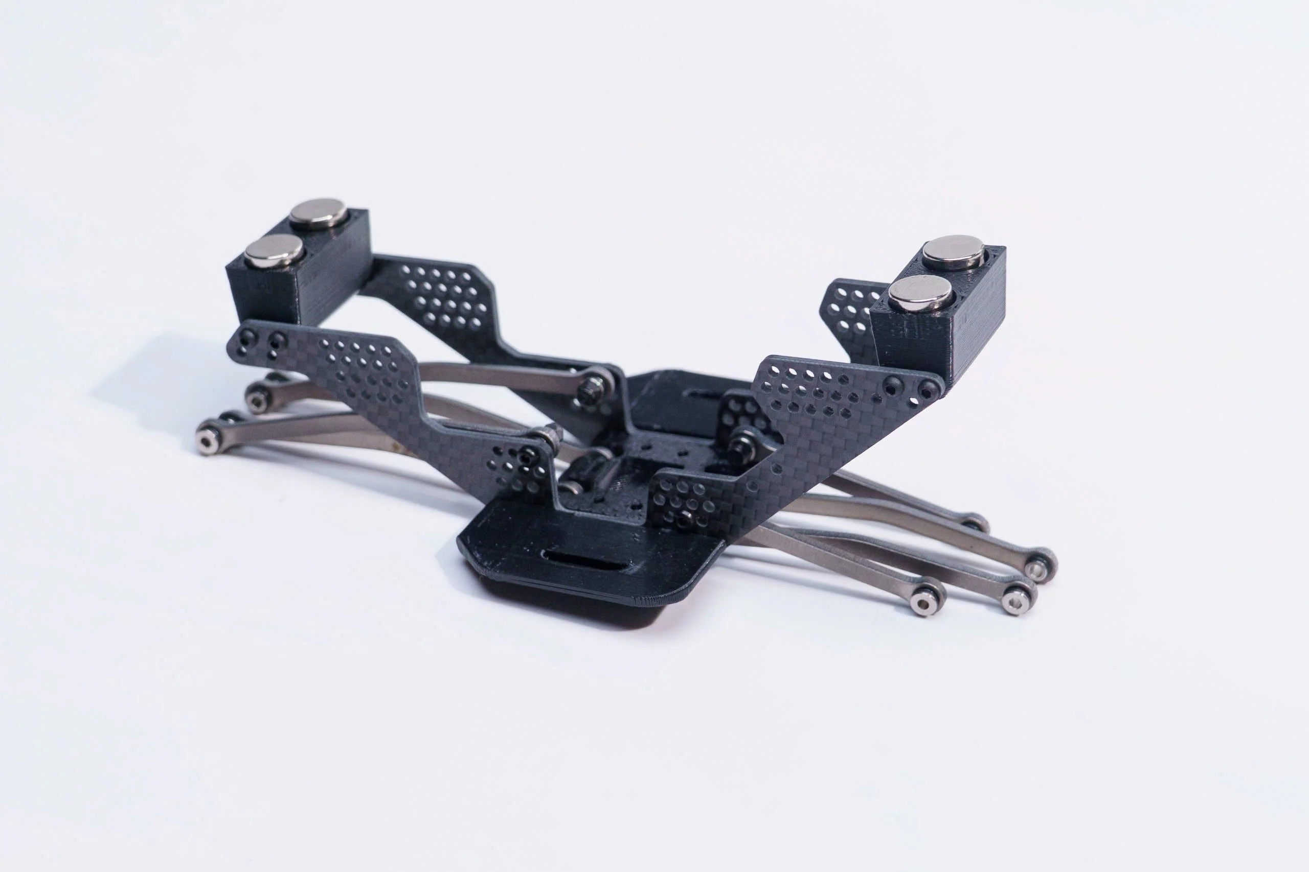 Tinker Time RC Trekker18 LCG Titanium Chassis - Ascent 18 - Image 4