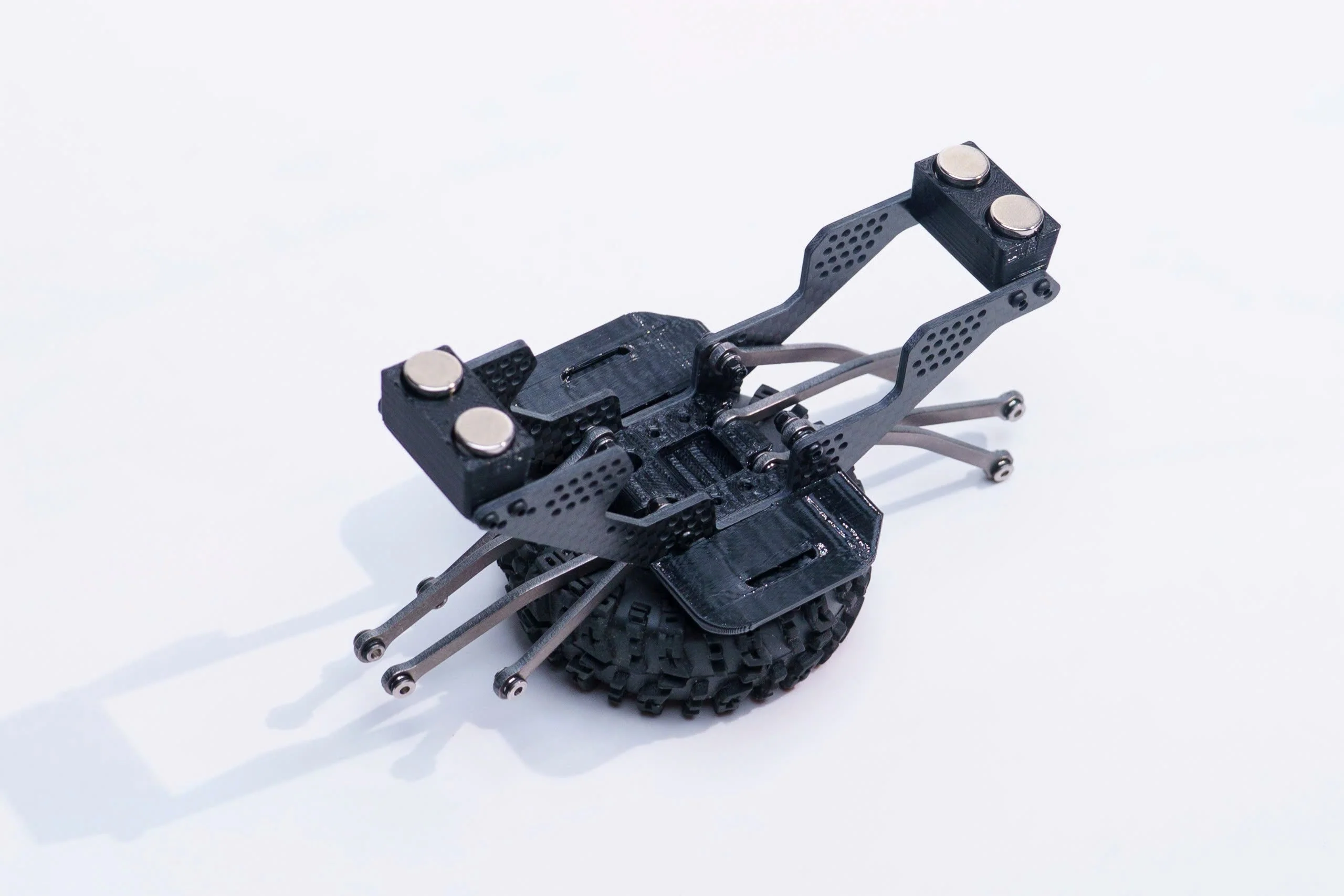 Tinker Time RC Trekker18 LCG Titanium Chassis - Ascent 18 - Image 5